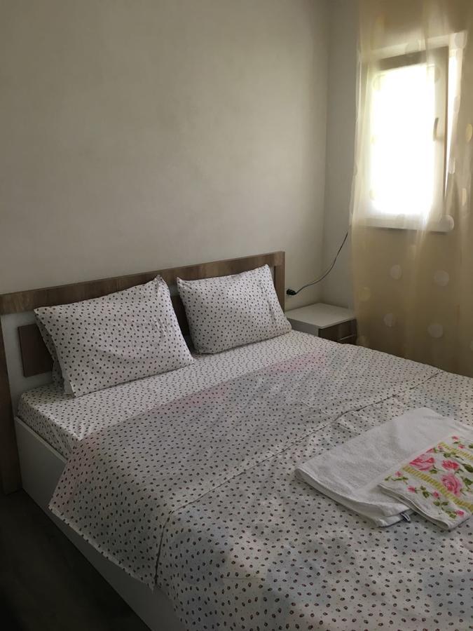 Guesthouse Skender Selimaj วัลโบเนอ ภายนอก รูปภาพ